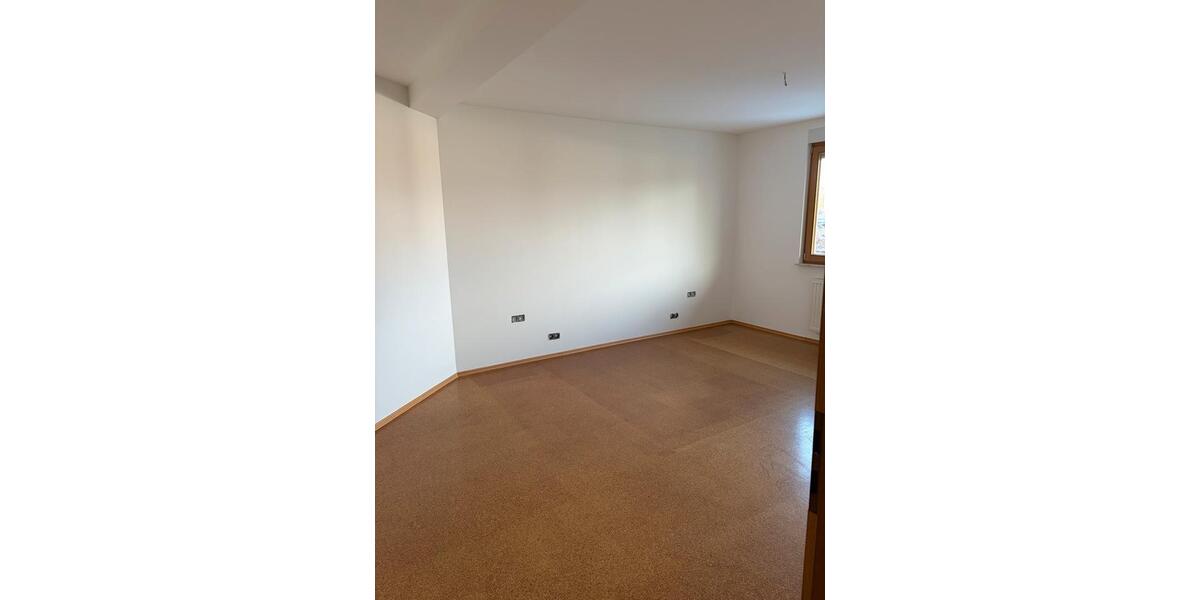 Erdgeschoßwohnung Lauterbach (Hessen) - 2 Zimmer, 79 m&sup2;, 800&euro; | Angebot:25054327