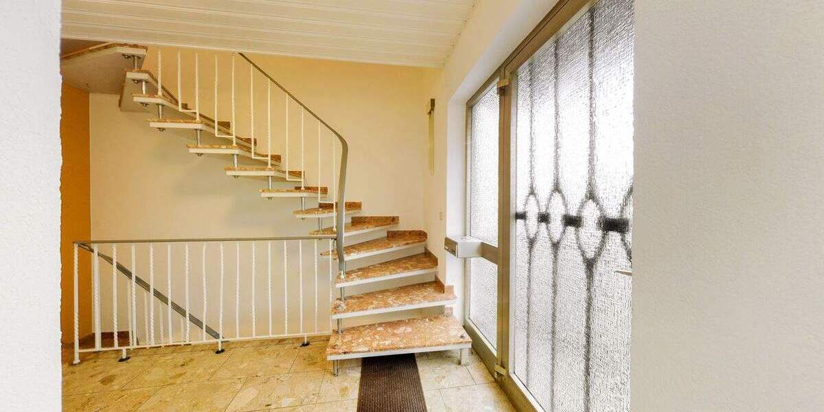 Einfamilienhaus Breitenbach am Herzberg Oberjossa - 9 Zimmer, 315 m&sup2;, 249.000&euro; | Angebot:25664657