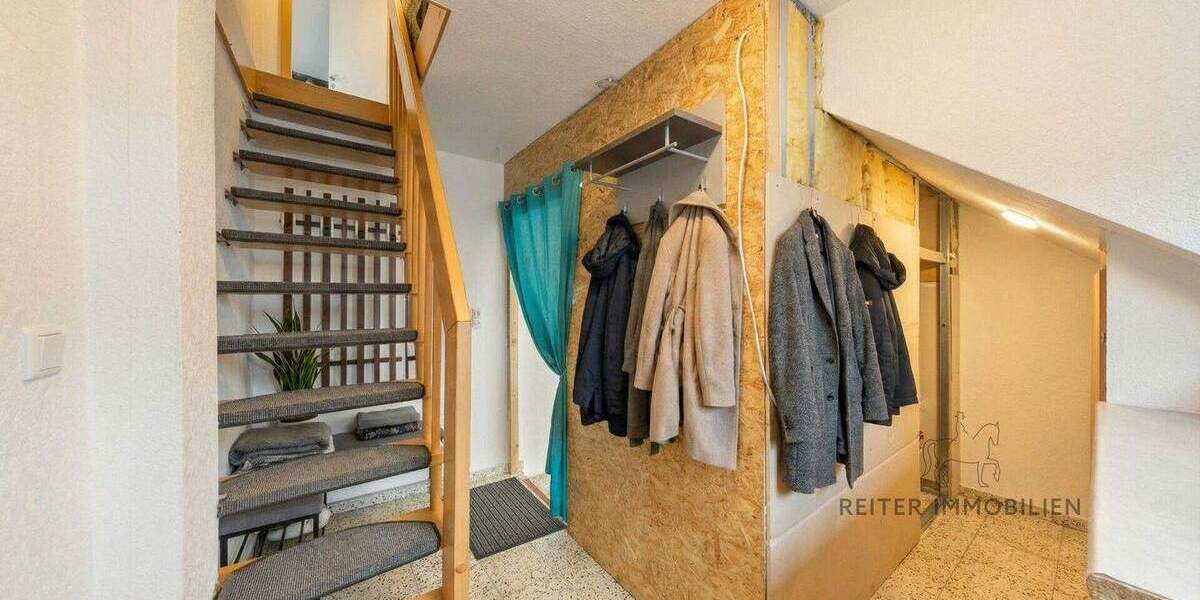 Mehrfamilienhaus, Wohnhaus Hünfeld-Nüst Nüst - 8 Zimmer, 156 m&sup2;, 449.000&euro; | Angebot:25703752