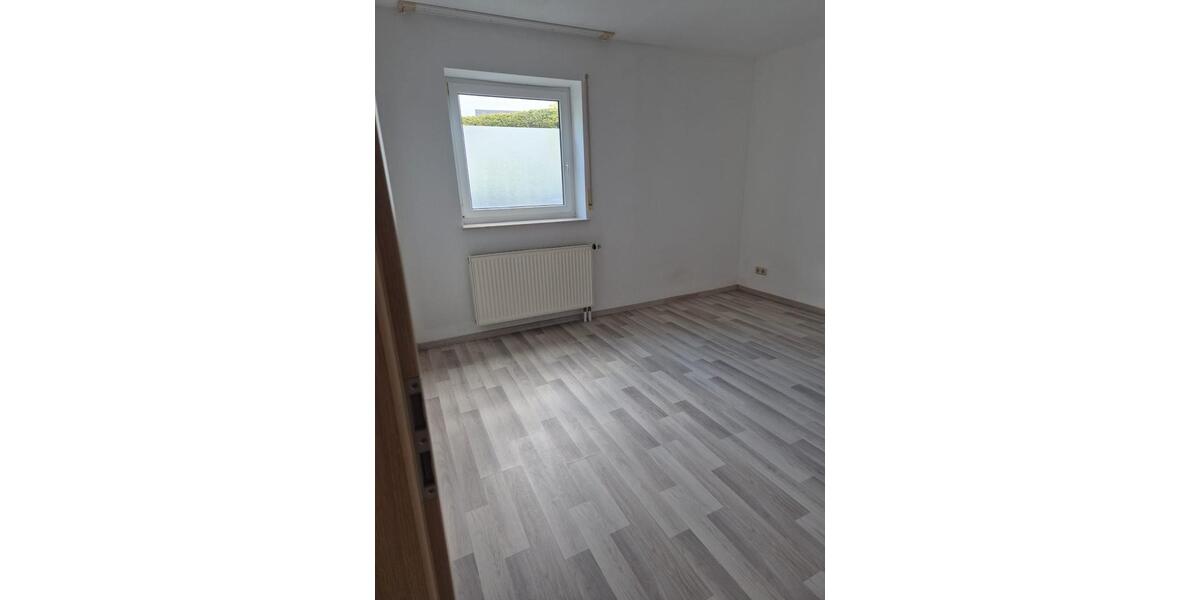 Etagenwohnung Fulda Aschenberg - 1 Zimmer, 38 m&sup2;, 355&euro; | Angebot:26592071