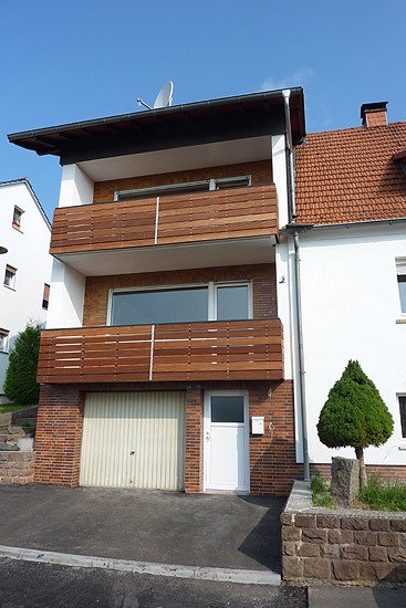 Niederaula, 4 ZKB, DG,110m² + Balkon+Garten - Dachgeschoßwohnung Niederaula Mengshausen | Angebot:23815966