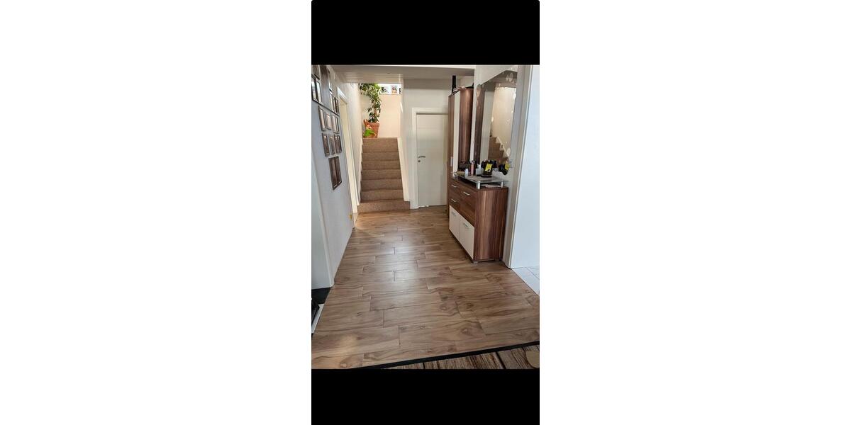 Einfamilienhaus Breitenbach am Herzberg - 8 Zimmer, 150 m&sup2;, 335.000&euro; | Angebot:25901388