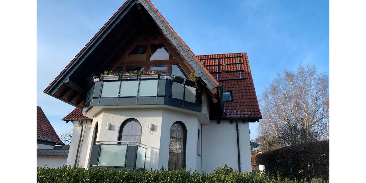 Mehrfamilienhaus, Wohnhaus Petersberg - 8 Zimmer, 220 m&sup2;, 2.600&euro; | Angebot:26239160
