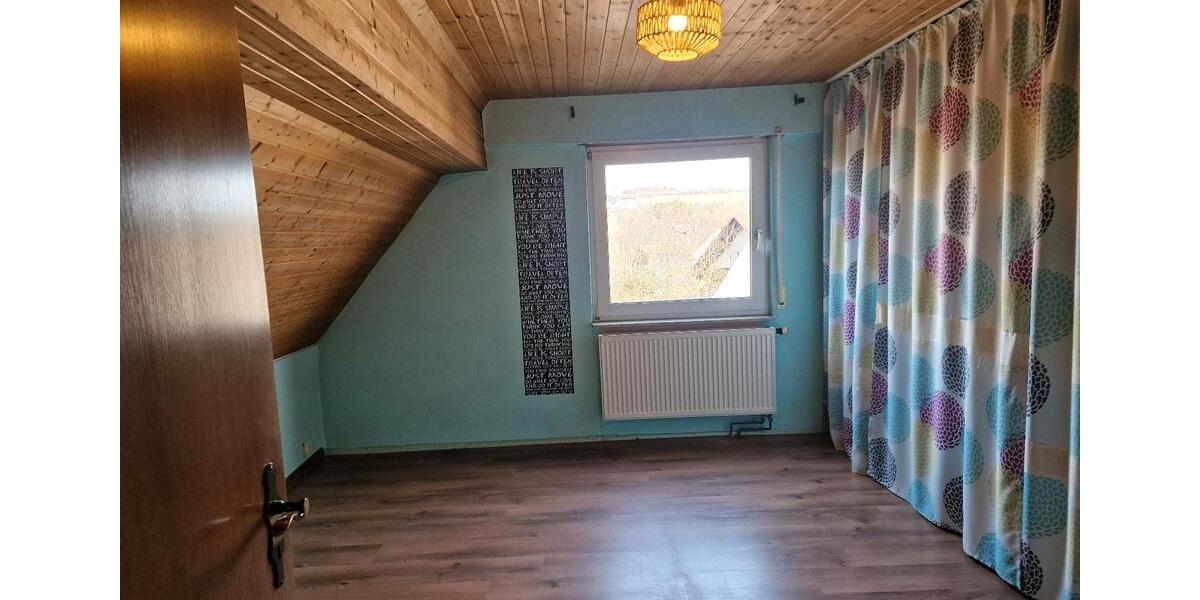 Einfamilienhaus Poppenhausen (Wasserkuppe) - 4 Zimmer, 114 m&sup2;, 199.000&euro; | Angebot:24783226
