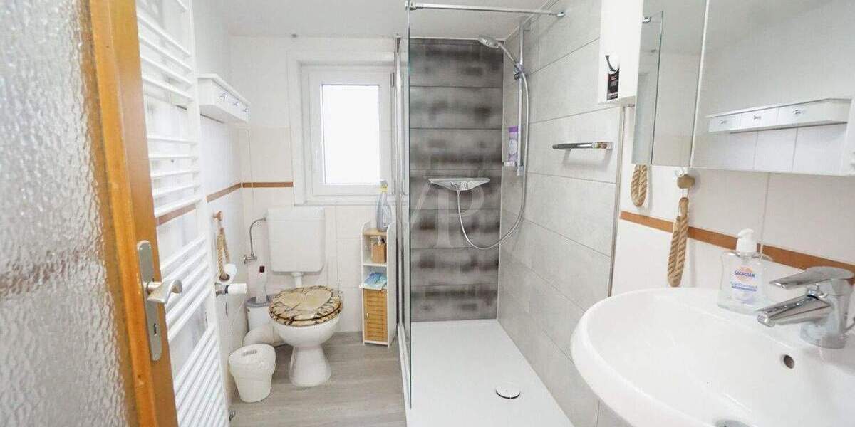 Einfamilienhaus Großenlüder - 4 Zimmer, 86 m&sup2;, 135.000&euro; | Angebot:25665152