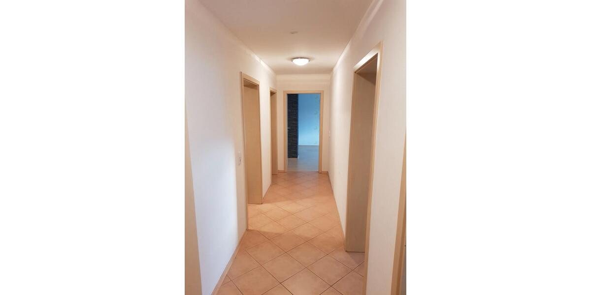 Etagenwohnung Lauterbach (Hessen) - 3 Zimmer, 115 m&sup2;, 800&euro; | Angebot:26032231