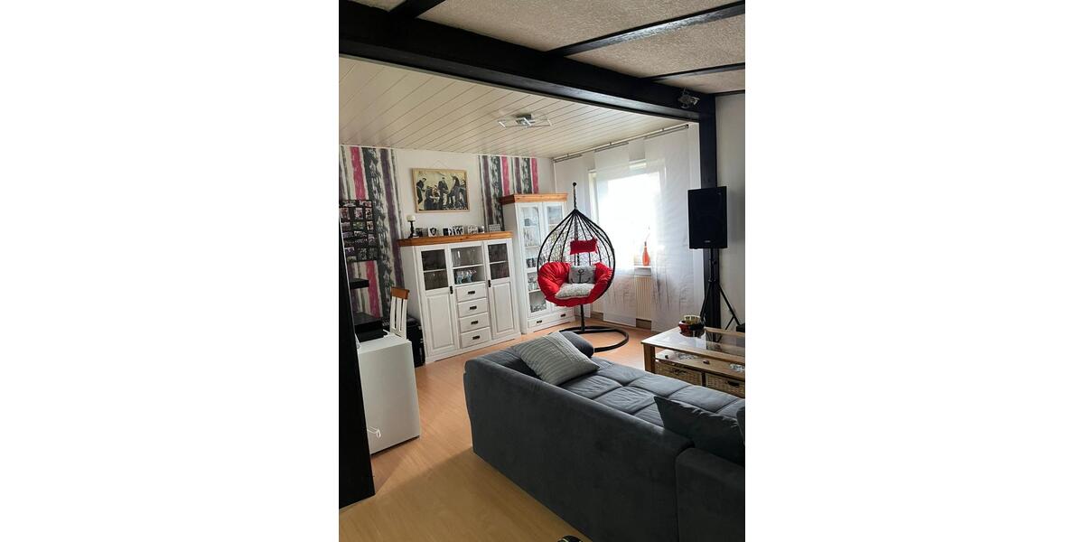 Etagenwohnung Niederaula - 4 Zimmer, 90 m&sup2;, 650&euro; | Angebot:25944222