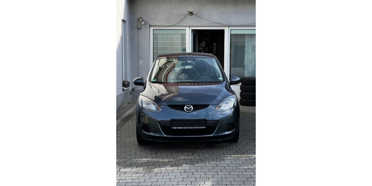 Mazda 2 235.373 km 890 &euro; Eiterfeld 36132