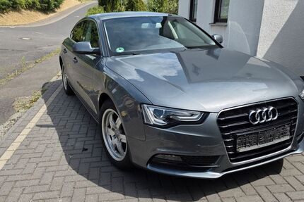 Audi A5 83.000 km 17.500 &euro; Petersberg 36100