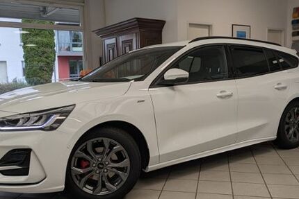 Ford Focus 9.500 km 26.990 &euro; Lauterbach 36341