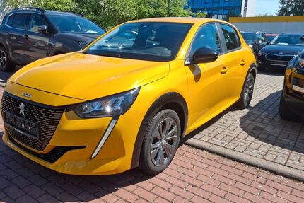 Peugeot 208 43.940 km 15.489 &euro; Fulda 36043