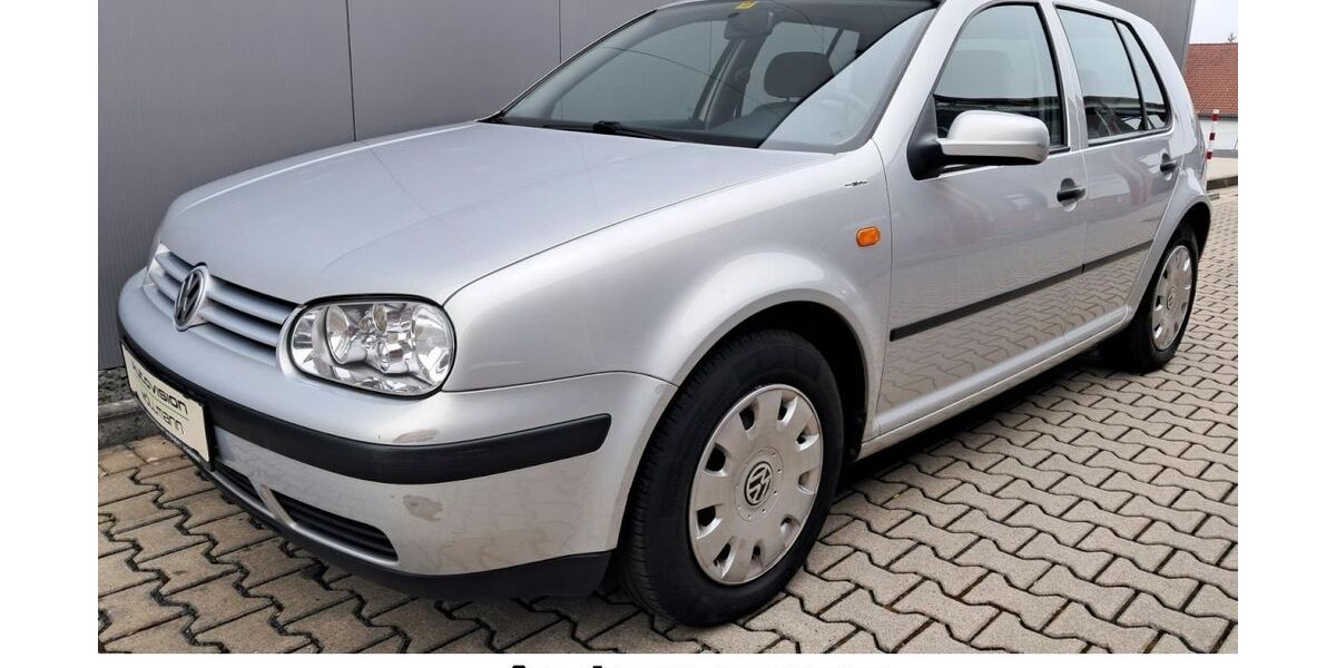 VW Golf 119.709 km 4.580 &euro; Schlüchtern 36381