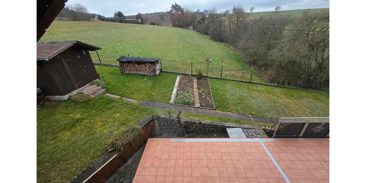 Mehrfamilienhaus, Wohnhaus Großenlüder - 13 Zimmer, 250 m&sup2;, 460.000&euro; | Angebot:26176843