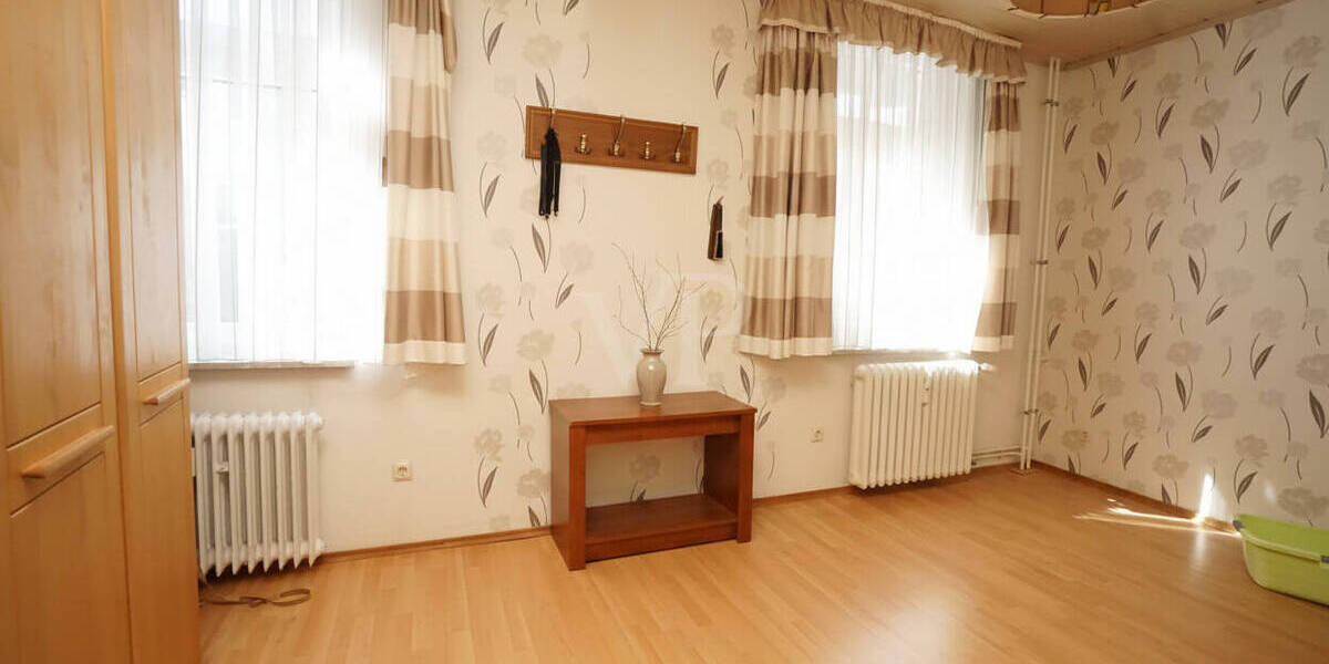 Mehrfamilienhaus, Wohnhaus Bad Salzschlirf - 1 Zimmer, 282 m&sup2;, 290.000&euro; | Angebot:26683554