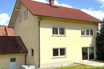Haus Fulda Kohlhaus - 8 Zimmer, 226 m&sup2;, 640.000&euro; | Angebot:27185834
