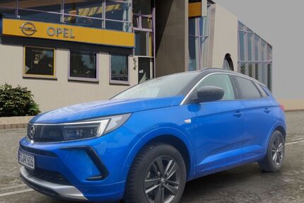 Opel Grandland (X) 32.500 km 23.500 &euro; Großenlüder-Müs 36137