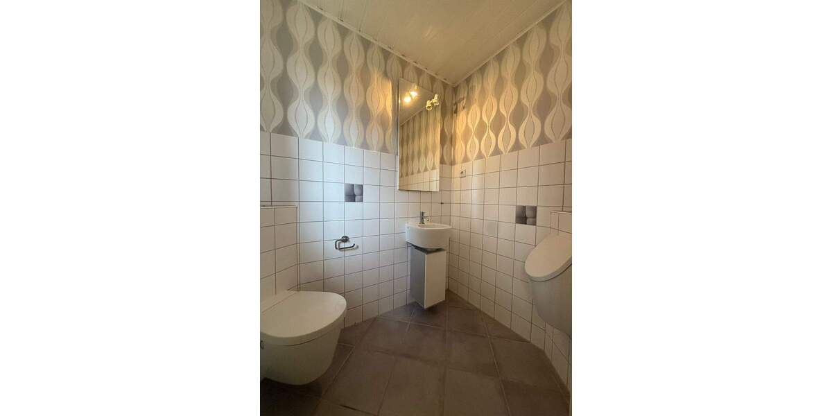 Einfamilienhaus Breitenbach am Herzberg Oberjossa - 9 Zimmer, 315 m&sup2;, 249.000&euro; | Angebot:25664657