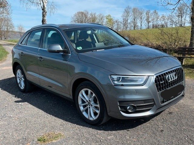 Audi Q3 218.000 km 10.900 &euro; Tann 36142