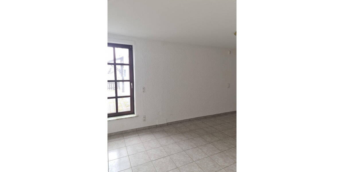 Etagenwohnung Sinntal Weiperz - 3 Zimmer, 110 m&sup2;, 700&euro; | Angebot:26185629