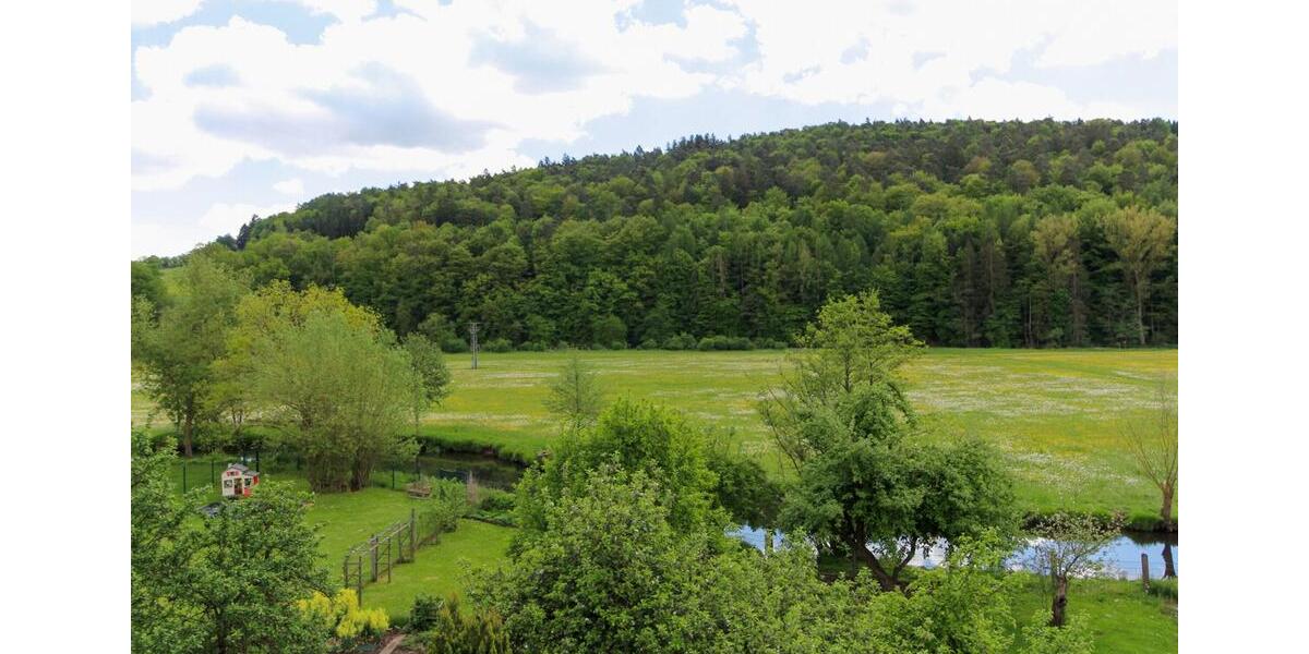 Etagenwohnung Fulda Fulda-Galerie - 4 Zimmer, 133 m&sup2;, 1.270&euro; | Angebot:26644575