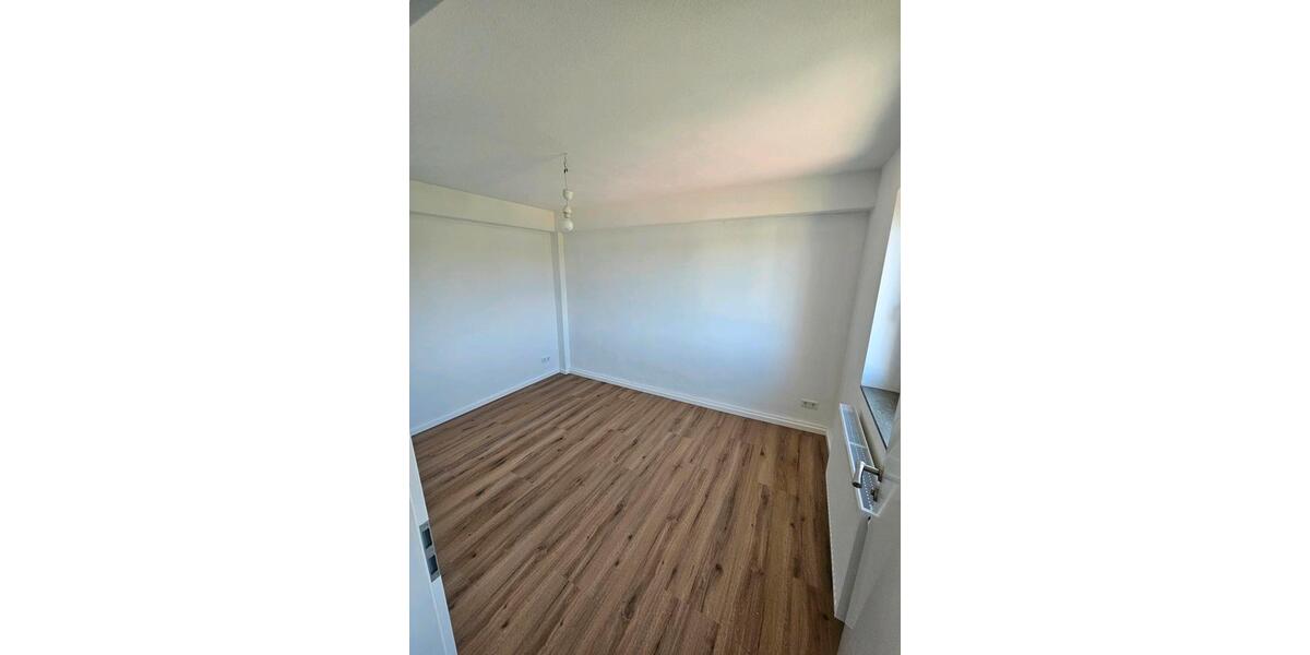 Etagenwohnung Fulda Aschenberg - 3 Zimmer, 66 m&sup2;, 2.500&euro; | Angebot:26501759