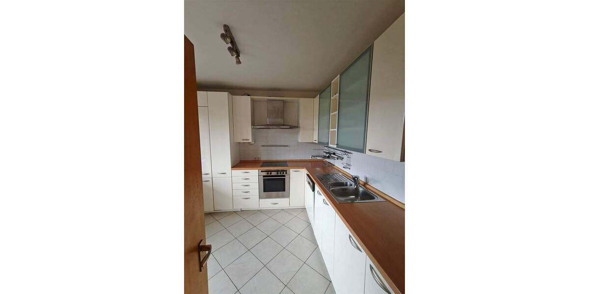 Etagenwohnung Gersfeld (Rhön) Gersfeld - 3 Zimmer, 110 m&sup2;, 750&euro; | Angebot:25668616