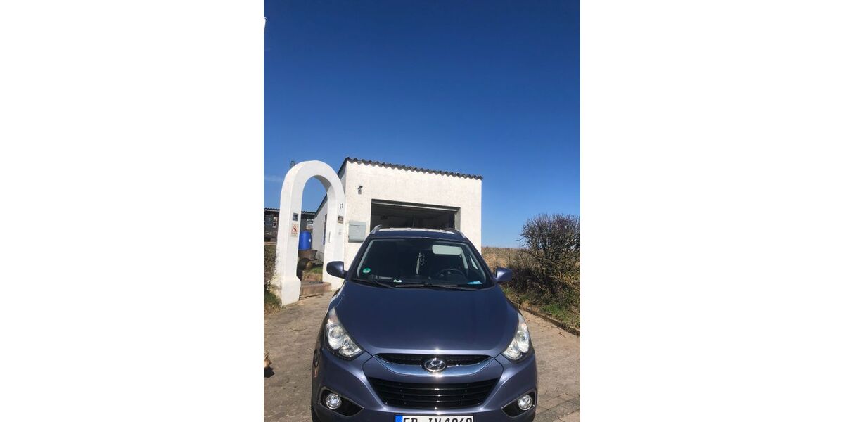 Hyundai ix35 128.000 km 8.900 &euro; Fulda 36039