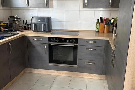 Wohnung Neuhof - 3 Zimmer, 90 m&sup2;, 865&euro; | Angebot:26235588