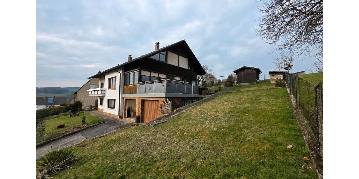 Mehrfamilienhaus, Wohnhaus Niederaula - 13 Zimmer, 250 m&sup2;, 450.000&euro; | Angebot:26083105