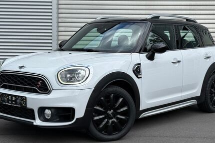 Mini Countryman S (Cooper) 97.556 km 16.900 &euro; Gersfeld 36129