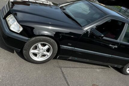 Mercedes-Benz C 180 331.000 km 1.690 &euro; Eichenzell 36124