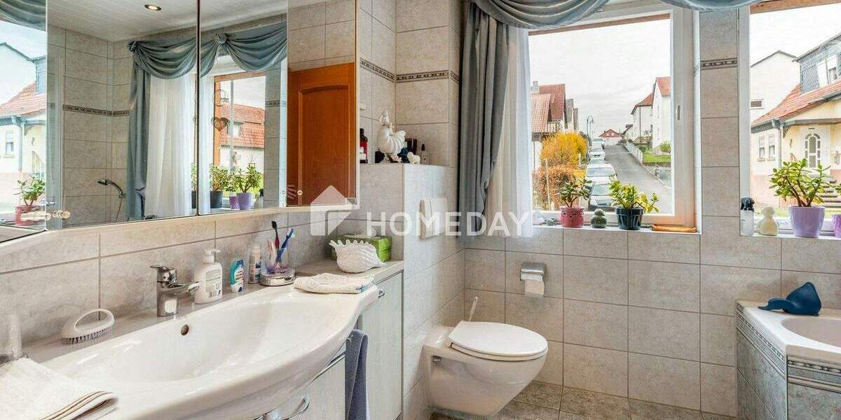 Mehrfamilienhaus, Wohnhaus Fulda Maberzell - 9 Zimmer, 235 m&sup2;, 495.000&euro; | Angebot:25737644