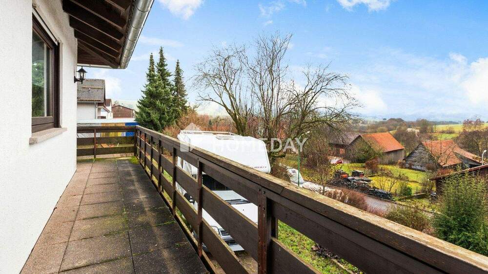 Einfamilienhaus Gersfeld Sandberg - 8 Zimmer, 168 m&sup2;, 348.000&euro; | Angebot:25773264