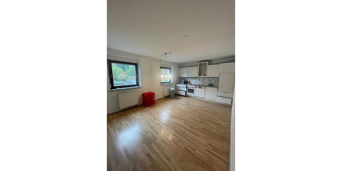 Einfamilienhaus Riedenberg - 8 Zimmer, 185 m&sup2;, 175.000&euro; | Angebot:25589668