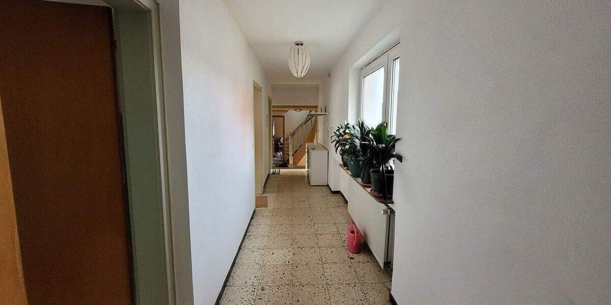 Gewerbeobjekt Niederaula Mengshausen - 310.000&euro; | Angebot:26258333