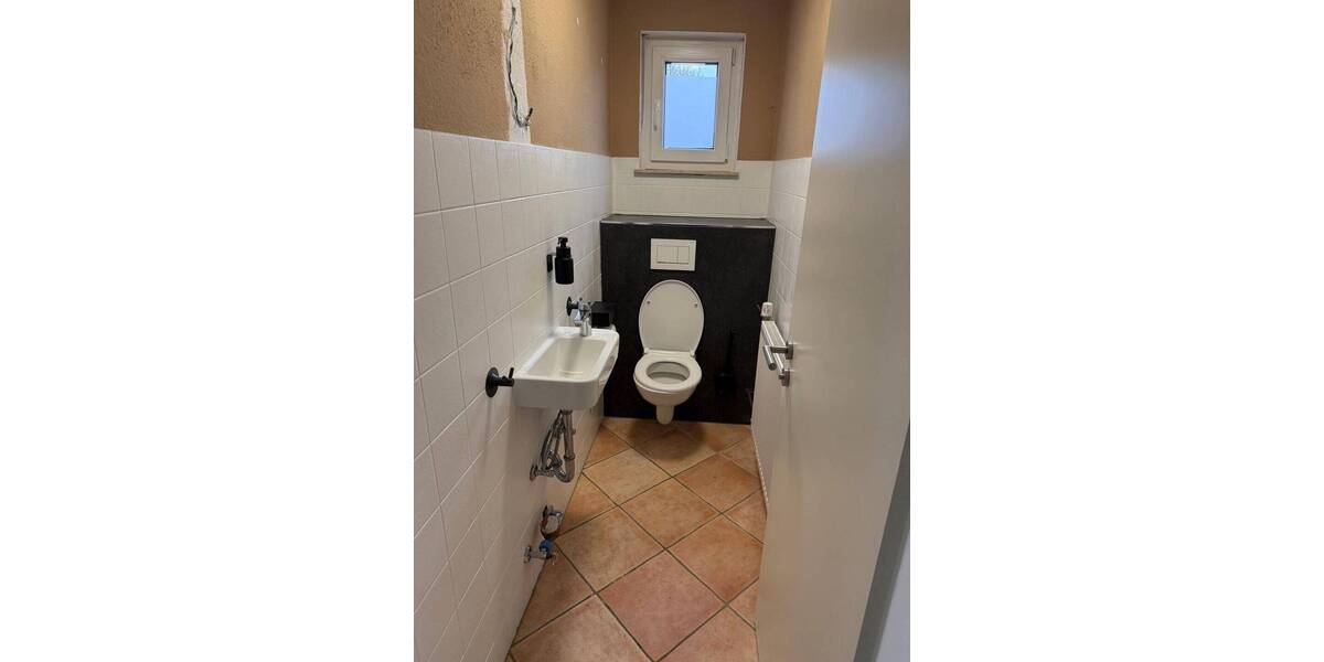 Etagenwohnung Fulda / Niesig Niesig - 2 Zimmer, 81 m&sup2;, 860&euro; | Angebot:26155444