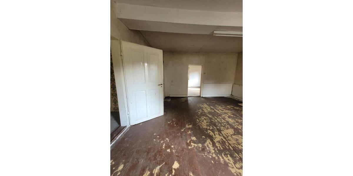 Mehrfamilienhaus, Wohnhaus Sinntal - 15 Zimmer, 240 m&sup2;, 43.500&euro; | Angebot:26857808