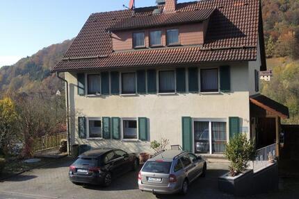 Haus Riedenberg - 8 Zimmer, 185 m&sup2;, 175.000&euro; | Angebot:25589668