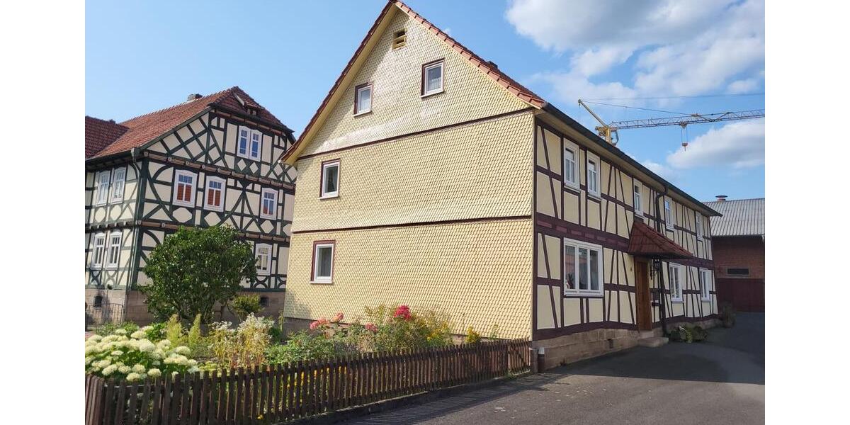 Bauernhaus, Landhaus Hofbieber - 7 Zimmer, 180 m&sup2;, 450.000&euro; | Angebot:25171658