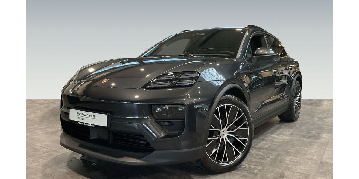 Porsche Macan 9.900 km 82.890 &euro; Fulda 36043