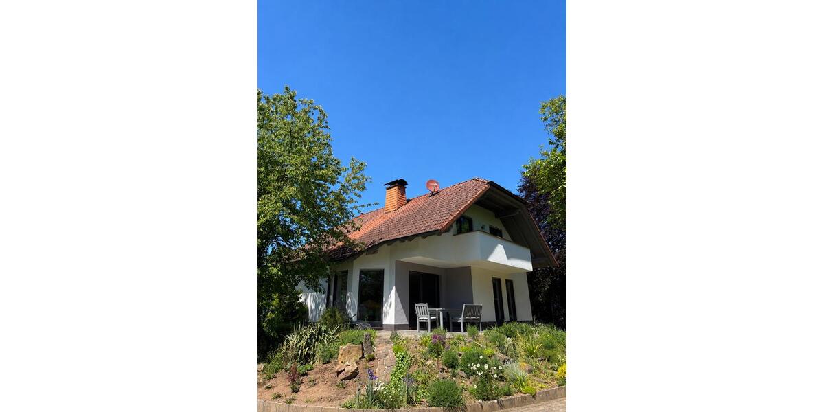Einfamilienhaus Großenlüder - 7 Zimmer, 170 m&sup2;, 585.000&euro; | Angebot:26722564