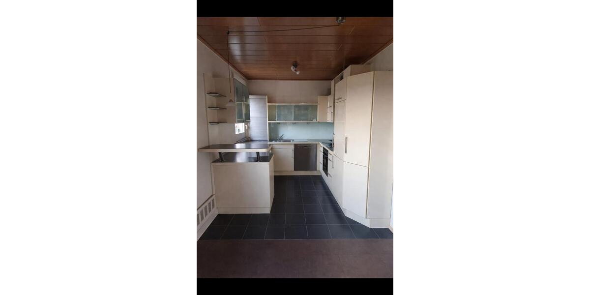 Mehrfamilienhaus, Wohnhaus Burghaun - 13 Zimmer, 400 m&sup2;, 2.100&euro; | Angebot:26554824