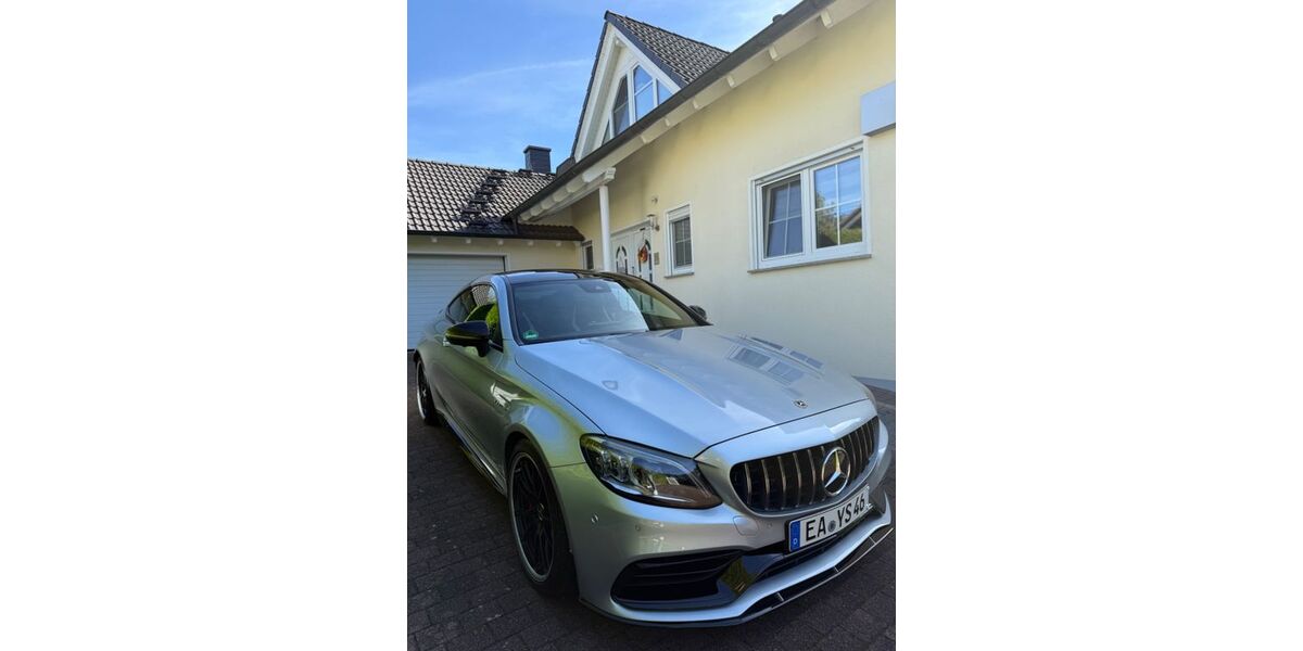 Mercedes-Benz C 63 AMG 25.000 km 79.900 &euro; Eichenzell 36124
