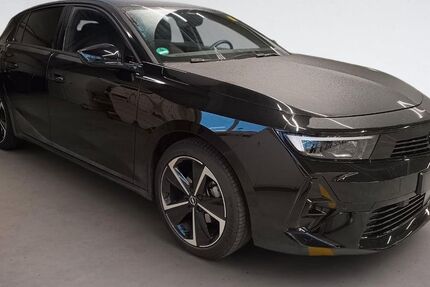 Opel Astra 1.500 km 21.990 &euro; Großenlüder-Müs 36137