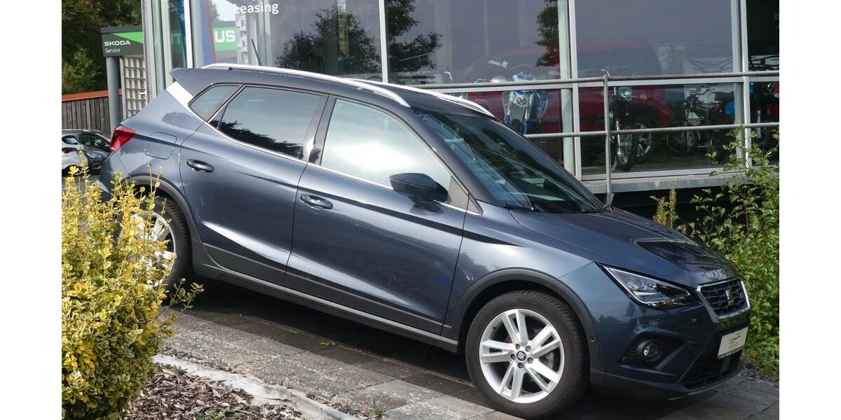 Seat Arona 17.450 km 14.700 &euro; Buttlar 36419
