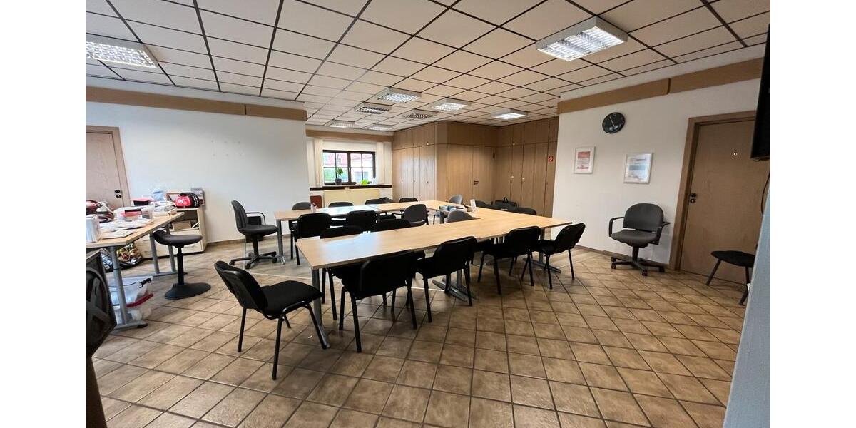 Gewerbeobjekt Rasdorf - 400&euro; | Angebot:23536584