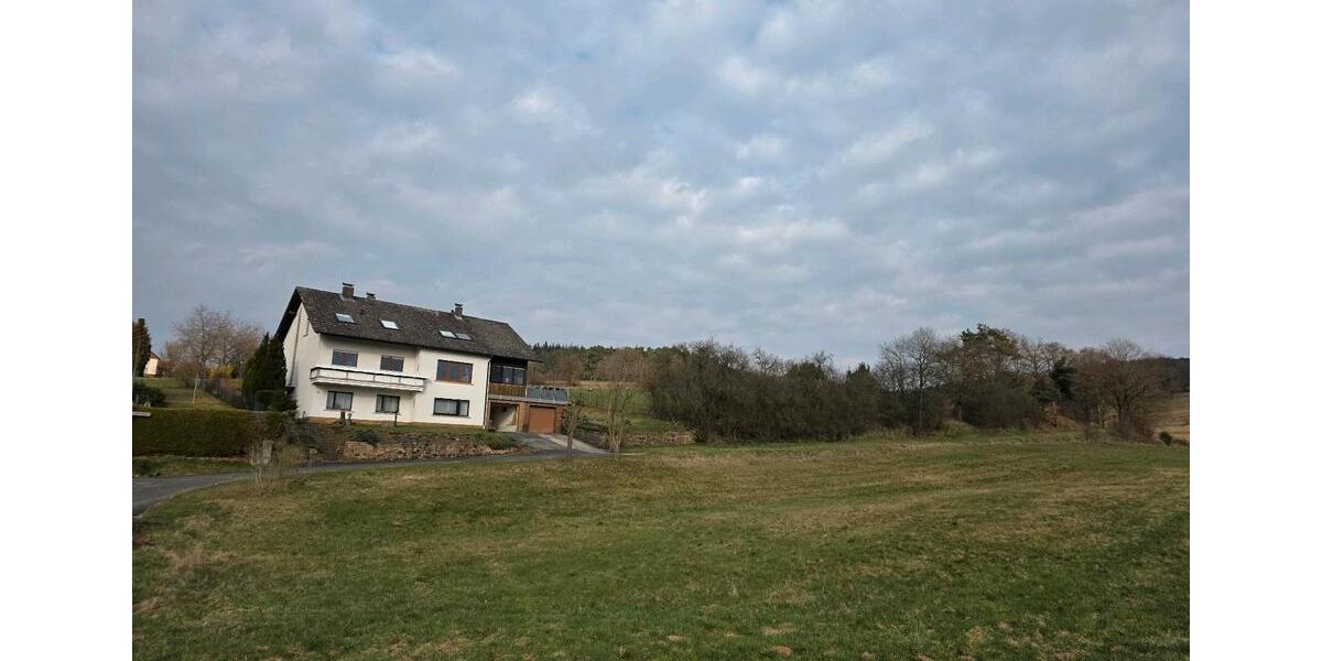 Mehrfamilienhaus, Wohnhaus Großenlüder - 13 Zimmer, 250 m&sup2;, 450.000&euro; | Angebot:26176843
