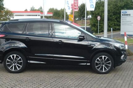 Ford Kuga 129.500 km 13.990 &euro; Hünfeld 36088