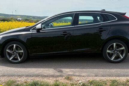 Volvo V40 140.000 km 10.900 &euro; WILDFLECKEN 97772