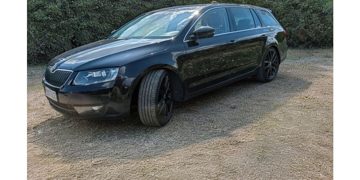 Skoda Octavia 137.652 km 10.800 &euro; Petersberg 36100